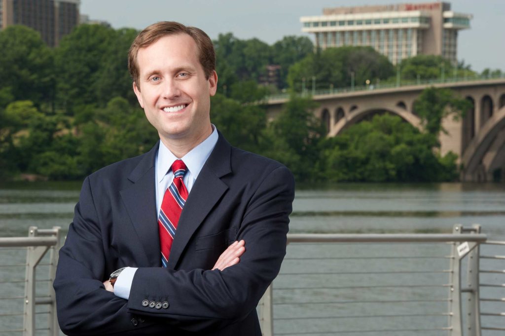 picture of Erik Lieberman in front of Potomac River